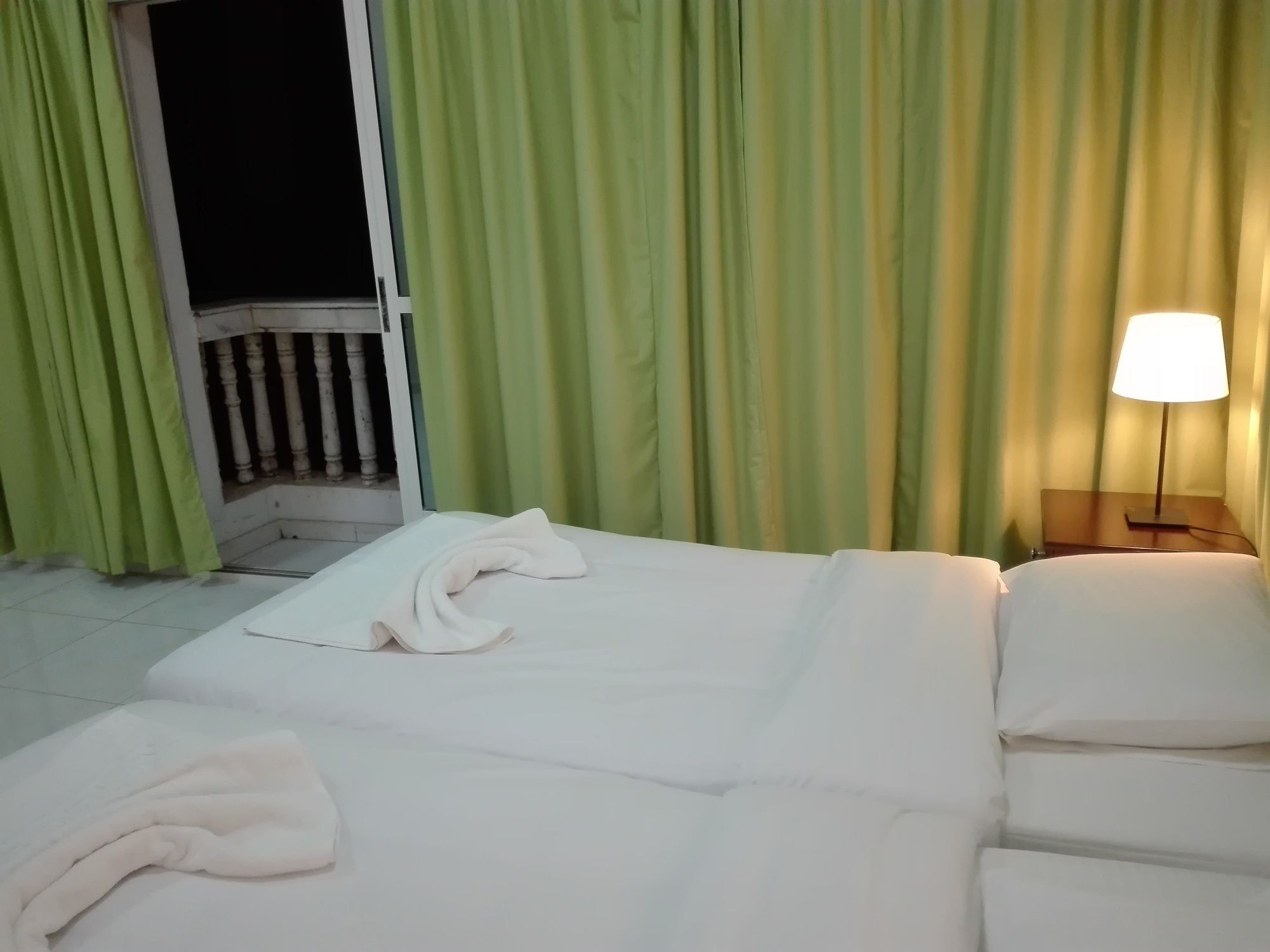 Salalah Beach Villas Hotel 3*